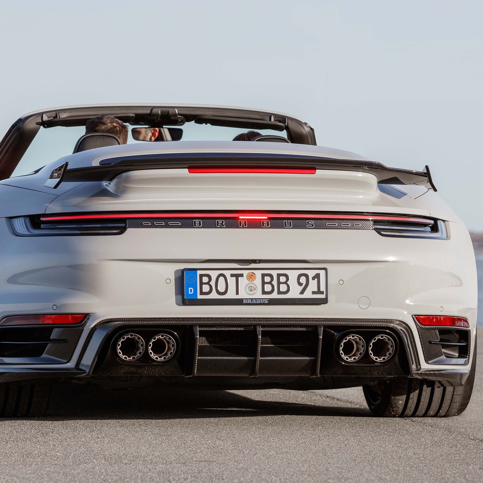 Brabus 992 Rear Spoiler BRABUS Carbon Rear Diffuser Porsche 911 Turbo (992.1) – Vermado